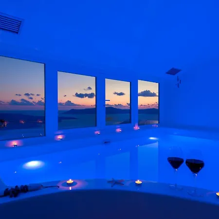 Fira Deep Blue Suites-2